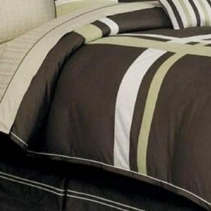 Nautica Laughline Plaid bed skirt Full size